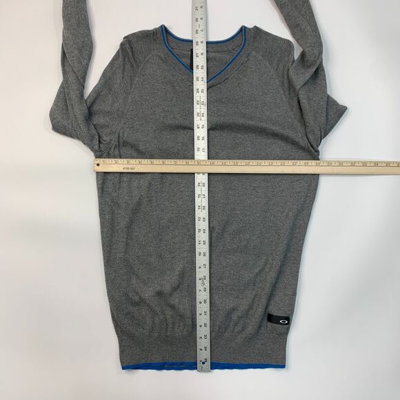 Oakley Sweater Mens L Large Gray Tailored Fit V Neck Pullover Cotton Blend Prep - Picture 6 of 14